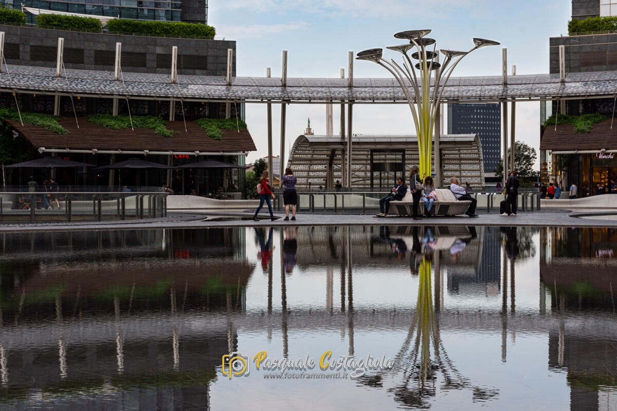 Piazza Gae Aulenti