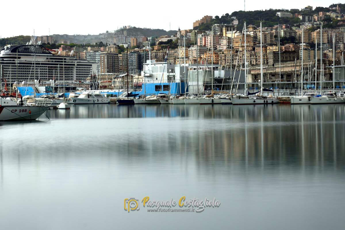 Genova si vede solo dal mare
