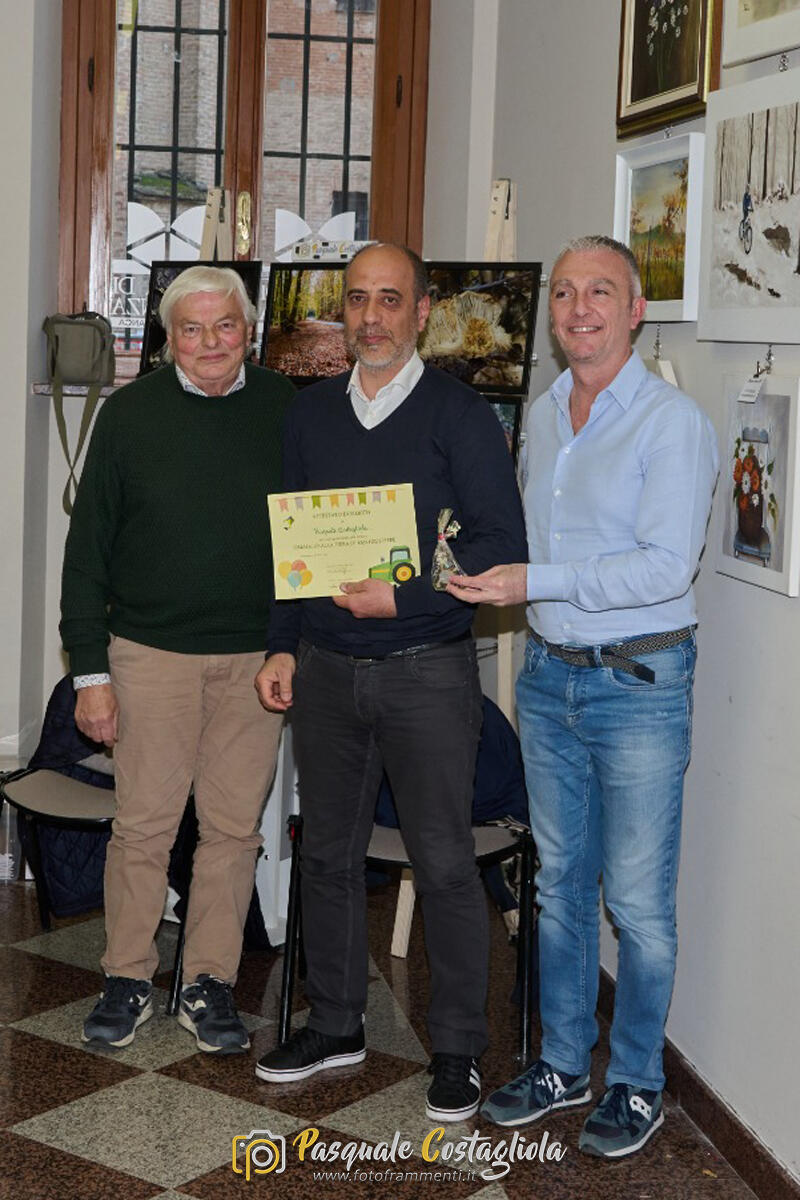 A destra il Sindaco di Cortemaggiore